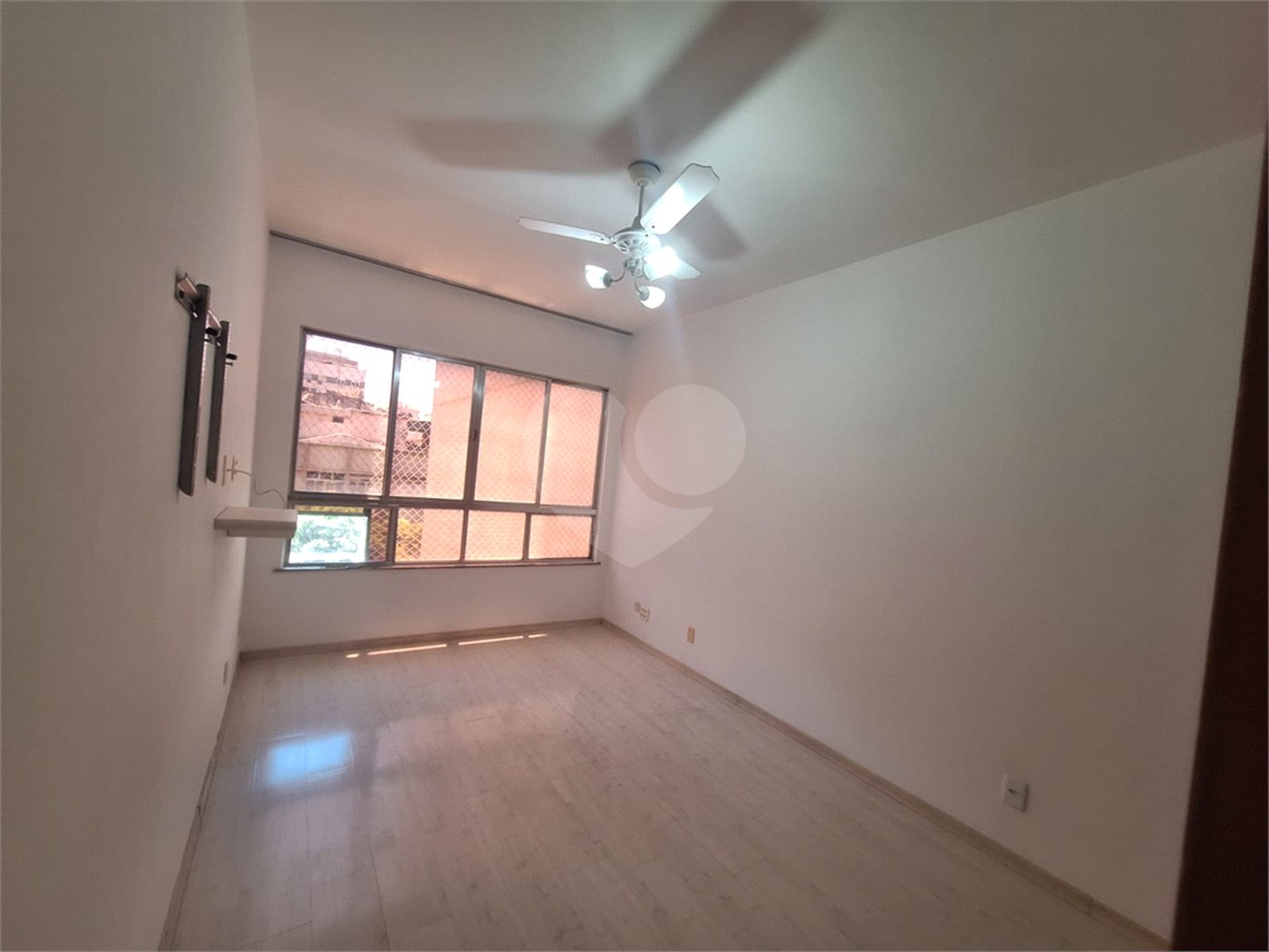 Apartamento à venda com 3 quartos, sendo 1 suíte, em Tijuca, Rio de Janeiro, RJ