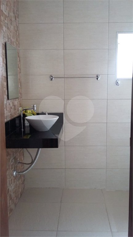 Casa à venda com 6 quartos, sendo 4 suítes, no condomínio Recanto dos Palmares, Atibaia - SP