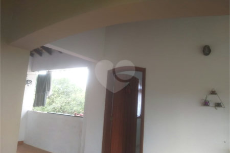 Chácara à venda com 3 quartos, sendo 1 suíte, em Colinas de Indaiatuba, Indaiatuba, SP