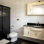 Casa à venda com 4 quartos, sendo 2 suítes,  no condomínio Villaggio Capriccio, Louveira - SP