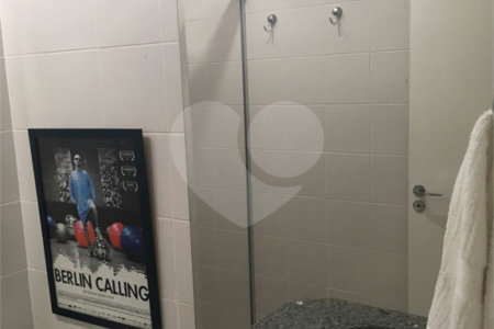 Apartamento à venda com 2 quartos, sendo 1 suíte,  em Vila Andrade, São Paulo, SP