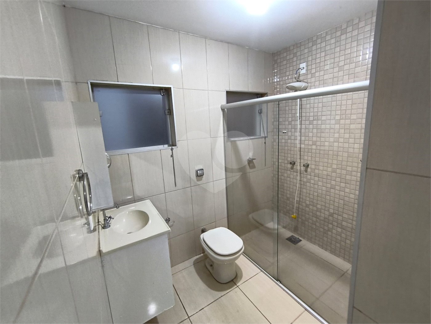 Casa à venda com 7 quartos, sendo 2 suítes,  no Centro, Itapetininga, SP