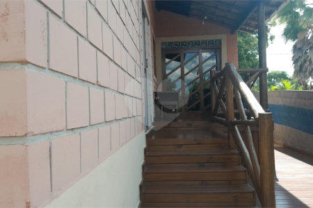 Chácara à venda com 3 quartos, sendo 2 suítes,  em Monterrey, Louveira, SP