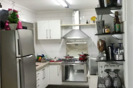 Casa com 132m² , 3 dormitórios , 1 suíte , 4 vagas , à venda no Jd. Bela Vista , em Santo André.