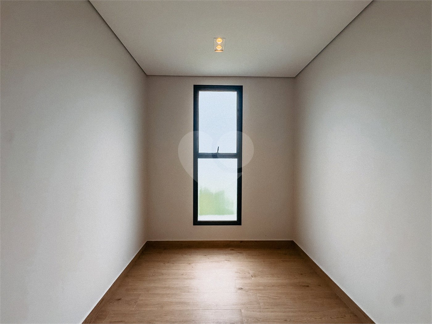 Casa à venda com 4 suítes no condomínio Villa dos Pinheiros, Indaiatuba - SP