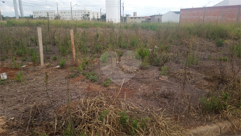 Lote no Jardim do Bosque, aceita financiamento ou aquisição de terreno e construção