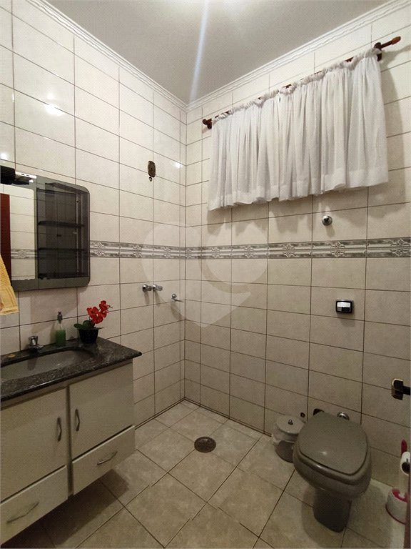 Sobrado à venda com 3 quartos, sendo 1 suíte, em Campos Elíseos, Ribeirão Preto, SP