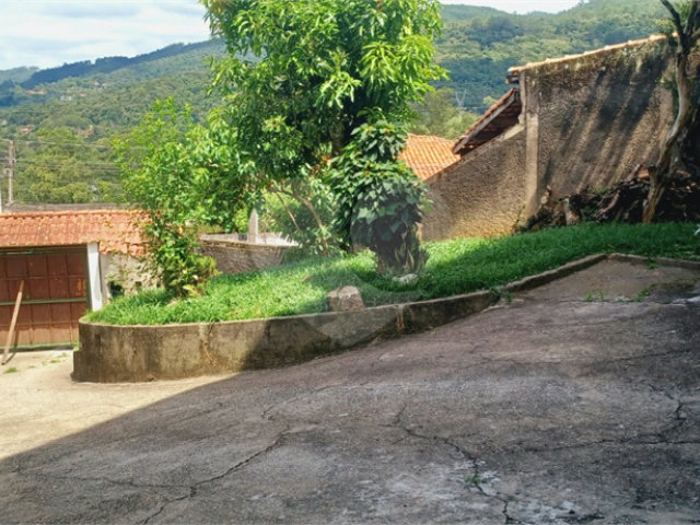 Casa à venda com 4 quartos, sendo 1 suíte,  em Lavapés, Mairiporã, SP