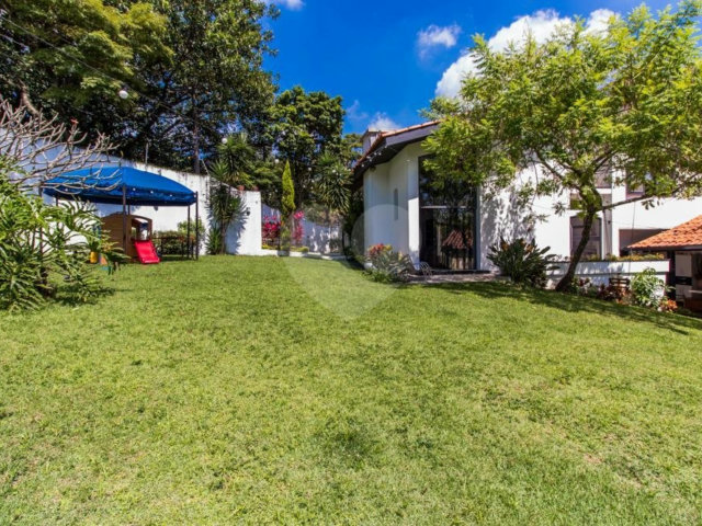 Casa à venda com 4 suítes em Jardim Marajoara, São Paulo, SP