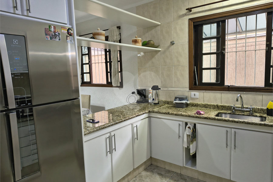 Sobrado à venda com 3 quartos, sendo 1 suíte, em Tremembé, São Paulo, SP