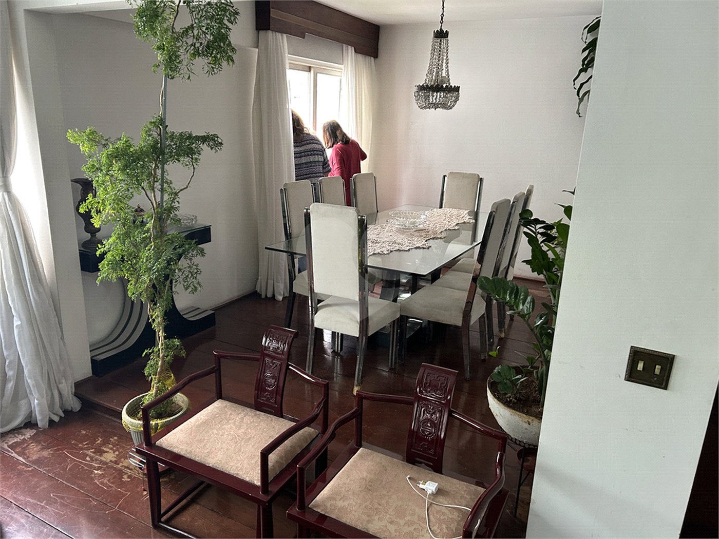 Apartamento à venda com 3 quartos, sendo 1 suíte, em Vila Nova Conceição, São Paulo, SP