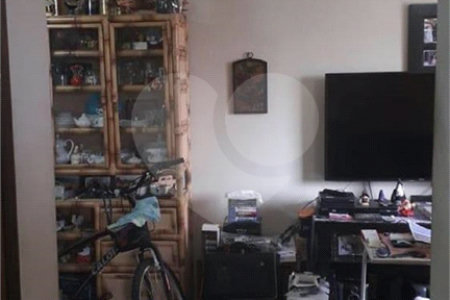 Apartamento à venda com 2 quartos em Vila Erna, São Paulo, SP