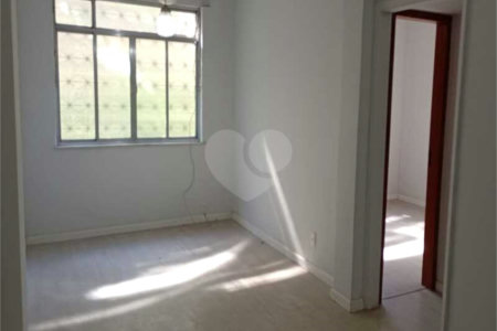 Apartamento à venda com 1 quarto em Estácio, Rio de Janeiro, RJ