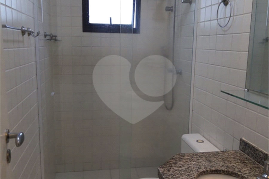 Apartamento à venda com 3 quartos, sendo 1 suíte, em Vila Albertina, São Paulo, SP
