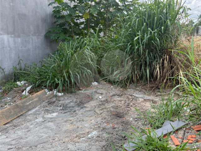 Terreno à venda em Laranjeiras, Caieiras, SP