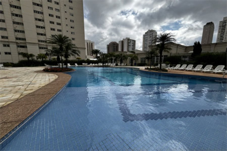Apartamento para alugar com 3 suítes em Vila Romana, São Paulo, SP