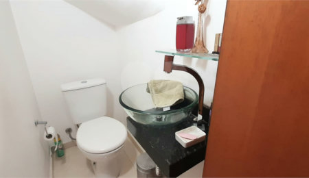Casa à venda com 2 suítes no condomínio Alto da Serra, São Paulo - SP