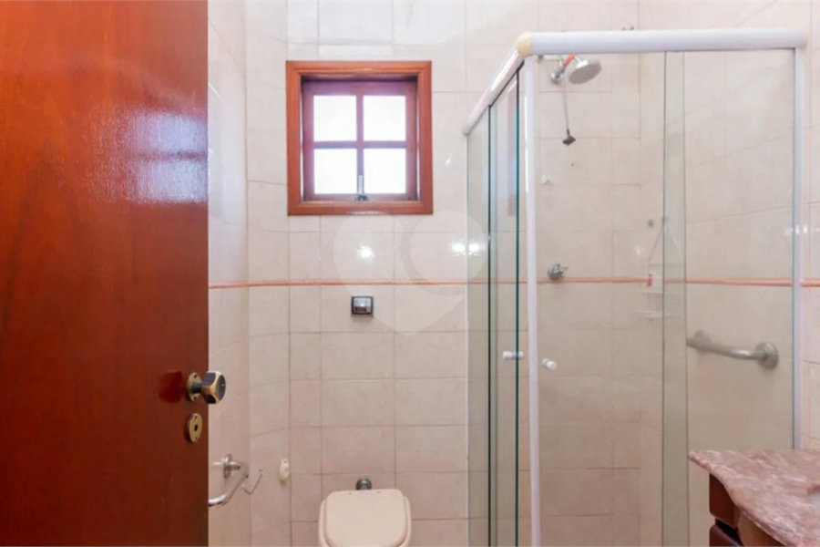 Sobrado à venda com 4 quartos, sendo 1 suíte,  em Jardim São Paulo(zona Norte), São Paulo, SP