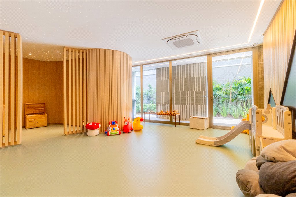 Apartamento à venda com 3 suítes em Jardim América, São Paulo, SP