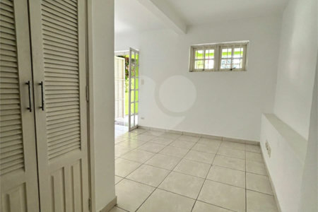 Sobrado à venda com 2 quartos em Barra Funda, São Paulo, SP