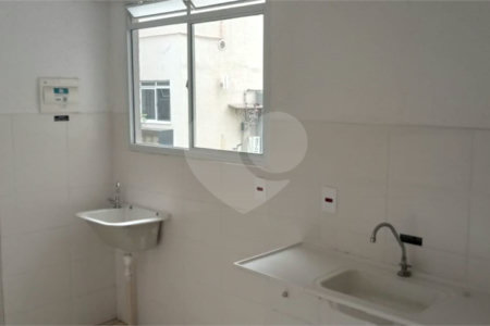 Apartamento à venda ou para alugar com 2 quartos em Santa Cruz, Rio de Janeiro, RJ