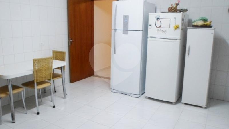 Sobrado à venda com 3 quartos, sendo 1 suíte, em Campo Grande, São Paulo, SP