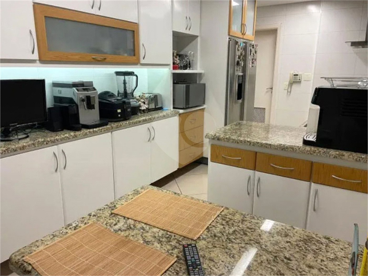 Apartamento para alugar com 4 quartos, sendo 2 suítes, em Vila Andrade, São Paulo, SP