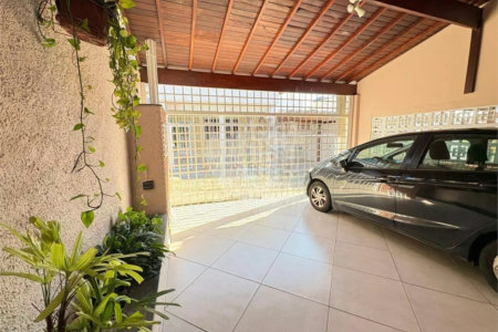 Casa à venda com 2 quartos em Vila Galvão, Guarulhos, SP