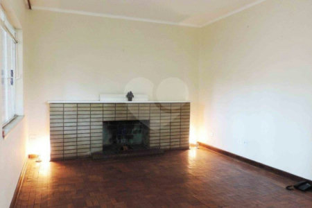 Sobrado à venda com 3 quartos, sendo 1 suíte, em Brooklin Velho, São Paulo, SP