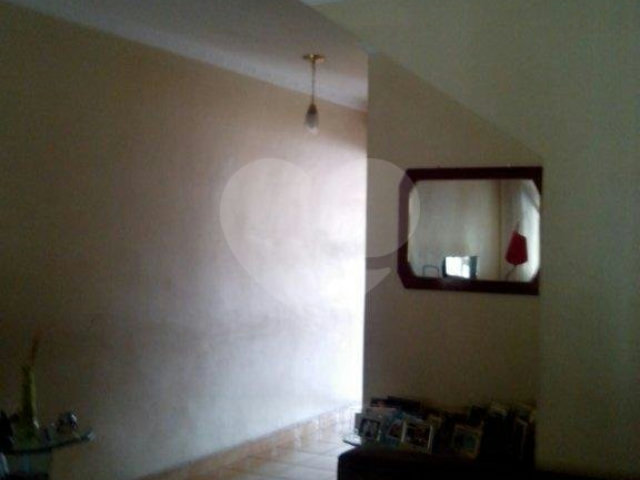 Sobrado à venda com 3 quartos, sendo 1 suíte,  em Vila Mazzei, São Paulo, SP