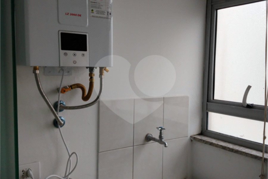 Apartamento para alugar com 2 quartos, sendo 1 suíte, em Campo Belo, São Paulo, SP