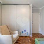 Apartamento à venda com 3 quartos, sendo 1 suíte, em Moema, São Paulo, SP