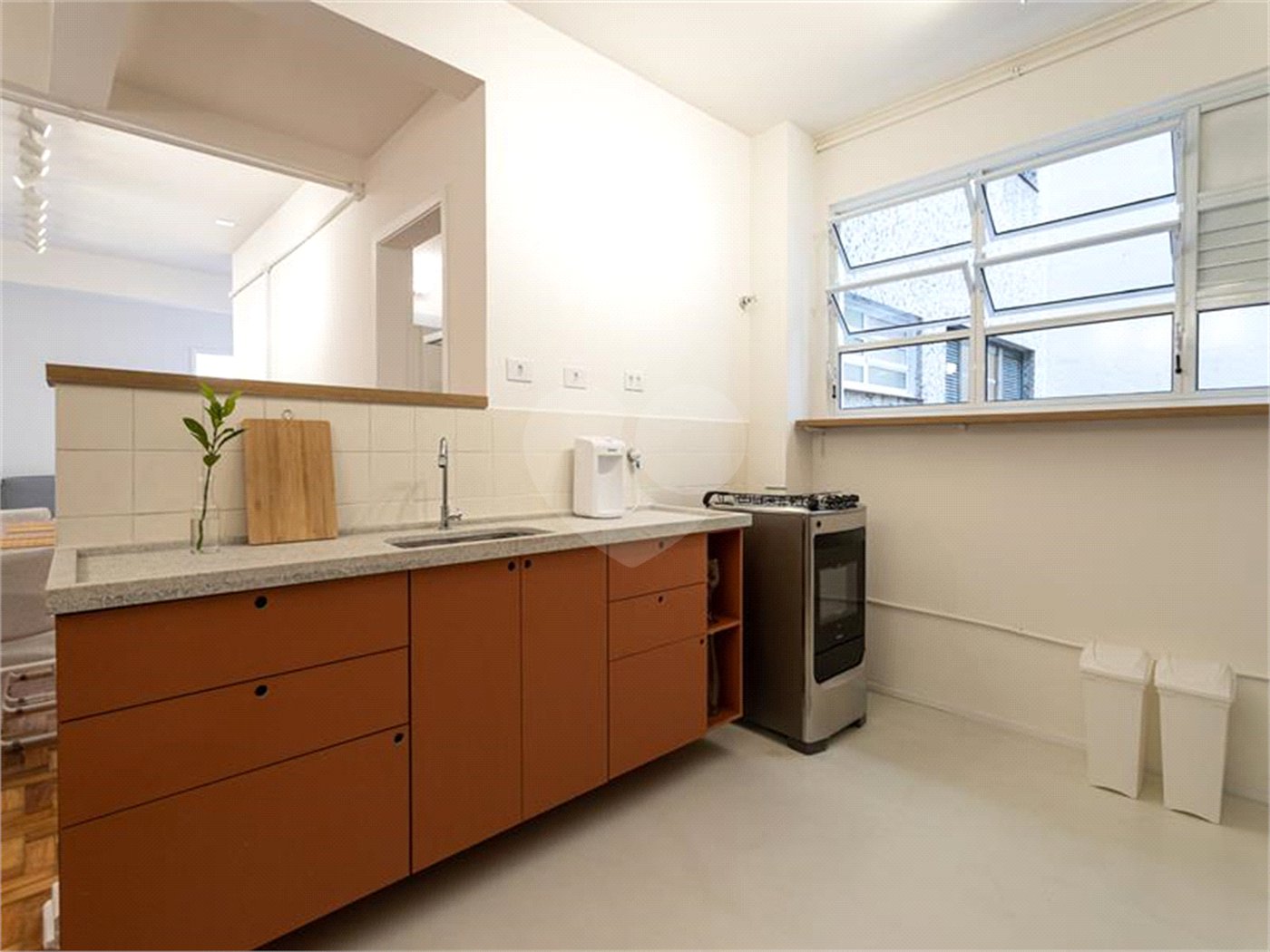 Apartamento à venda com 5 quartos, sendo 1 suíte,  em Pinheiros, São Paulo, SP