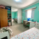Sobrado à venda com 3 quartos, sendo 1 suíte, em Vila Pereira Barreto, São Paulo, SP
