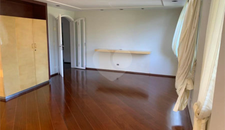 Apartamento à venda com 3 suítes em Paineiras do Morumbi, São Paulo, SP