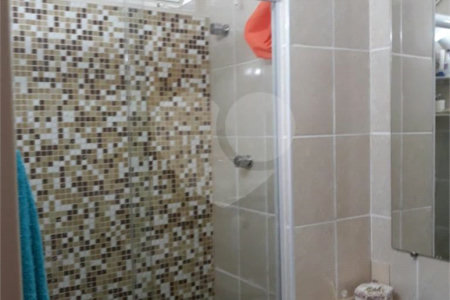 Casa à venda com 2 suítes no condomínio martinha, São Paulo - SP