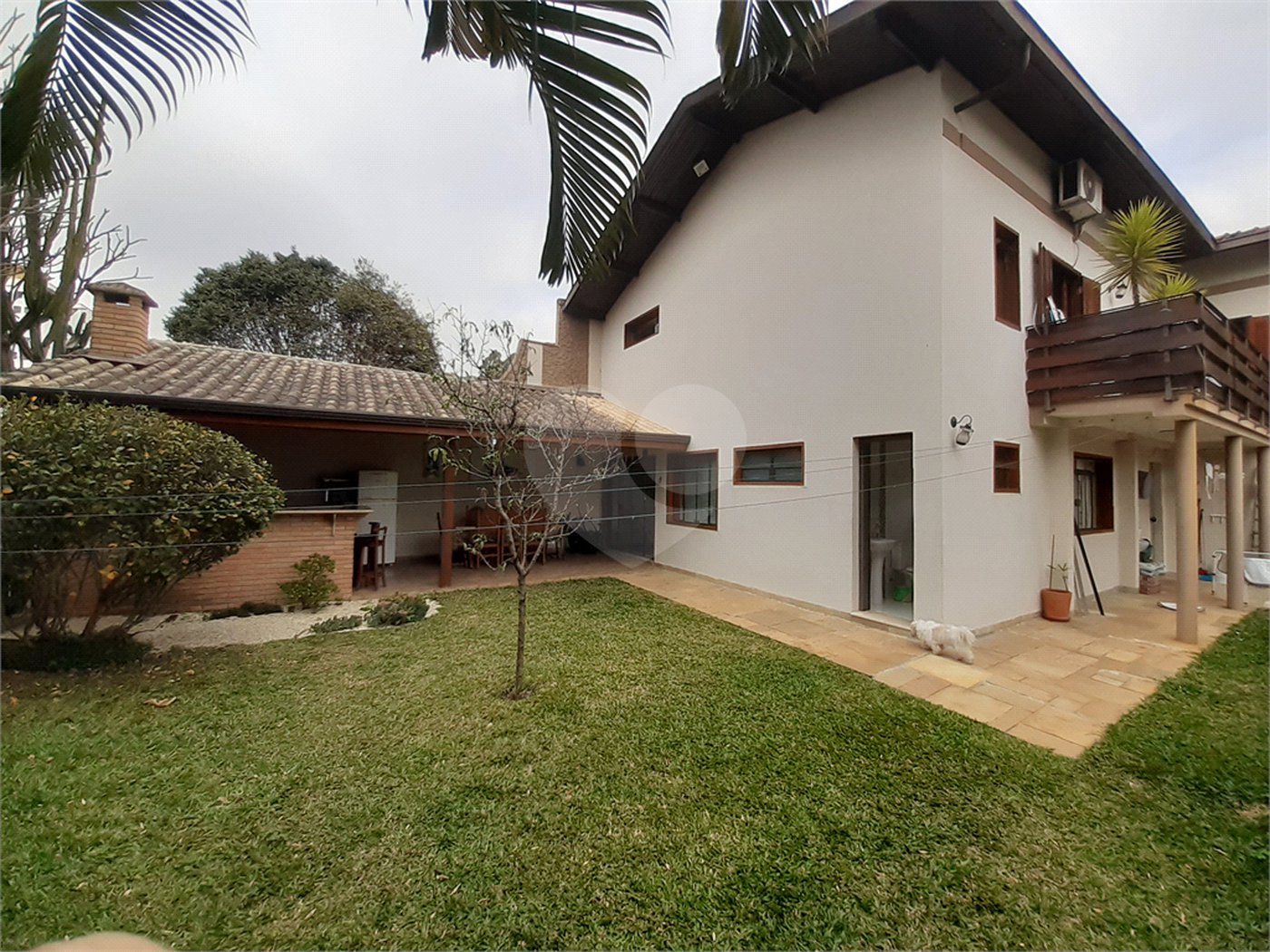 Casa à venda com 4 quartos, sendo 2 suítes,  em Jardim Floresta, São Paulo, SP