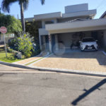Casa à venda com 3 quartos, sendo 1 suíte,  no condomínio Residencial Jardim das Palmeiras, Vinhedo - SP