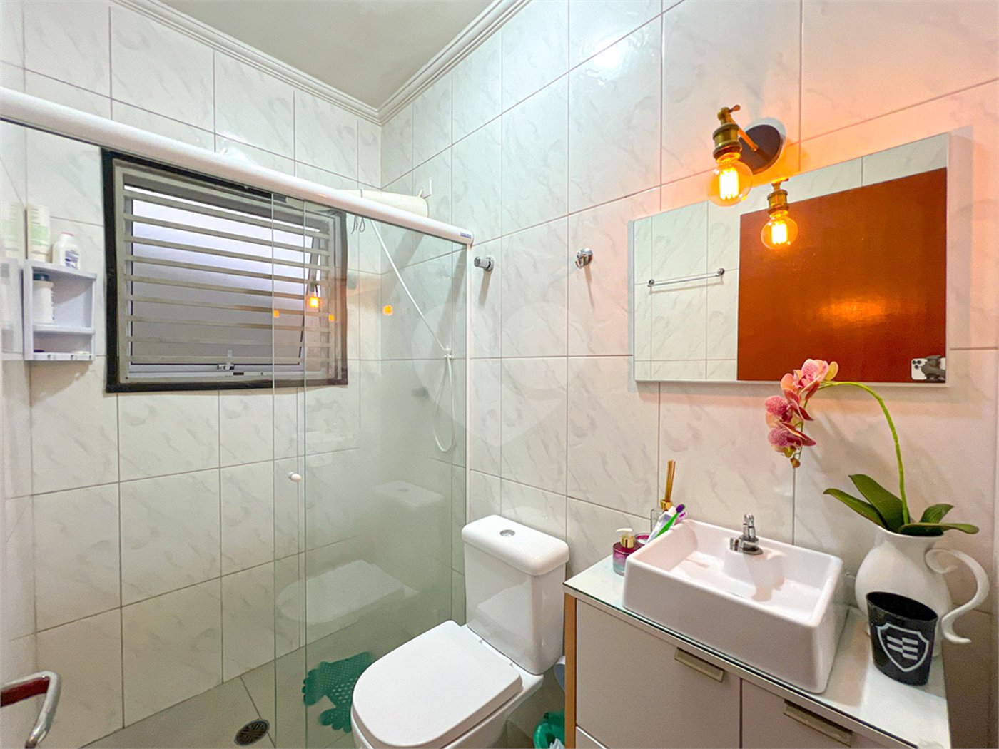 Casa à venda com 3 quartos, sendo 1 suíte,  no condomínio 658, São Paulo - SP