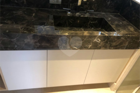 Apartamento à venda com 4 suítes em Vila Suzana, São Paulo, SP