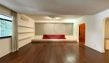 Apartamento à venda com 5 quartos, sendo 3 suítes,  em Tijuca, Rio de Janeiro, RJ
