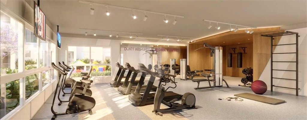 Apartamento à venda com 3 quartos, sendo 1 suíte, em Chácara Santo Antônio (zona Leste), São Paulo, SP
