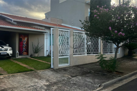Casa à venda com 4 quartos, sendo 1 suíte,  em Jardim Esplanada, Indaiatuba, SP