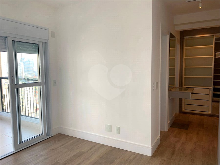 Apartamento à venda ou para alugar com 3 suítes em Santo Amaro, São Paulo, SP