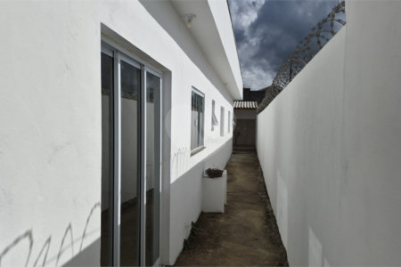 Casa à venda com 1 quarto, sendo 2 suítes, em Vila Nastri, Itapetininga, SP