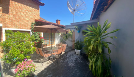 Sobrado à venda com 3 quartos, sendo 1 suíte,  em Horto Florestal, São Paulo, SP