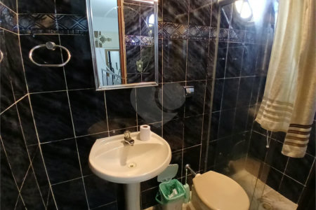 Sobrado à venda com 5 quartos, sendo 1 suíte, em Tucuruvi, São Paulo, SP