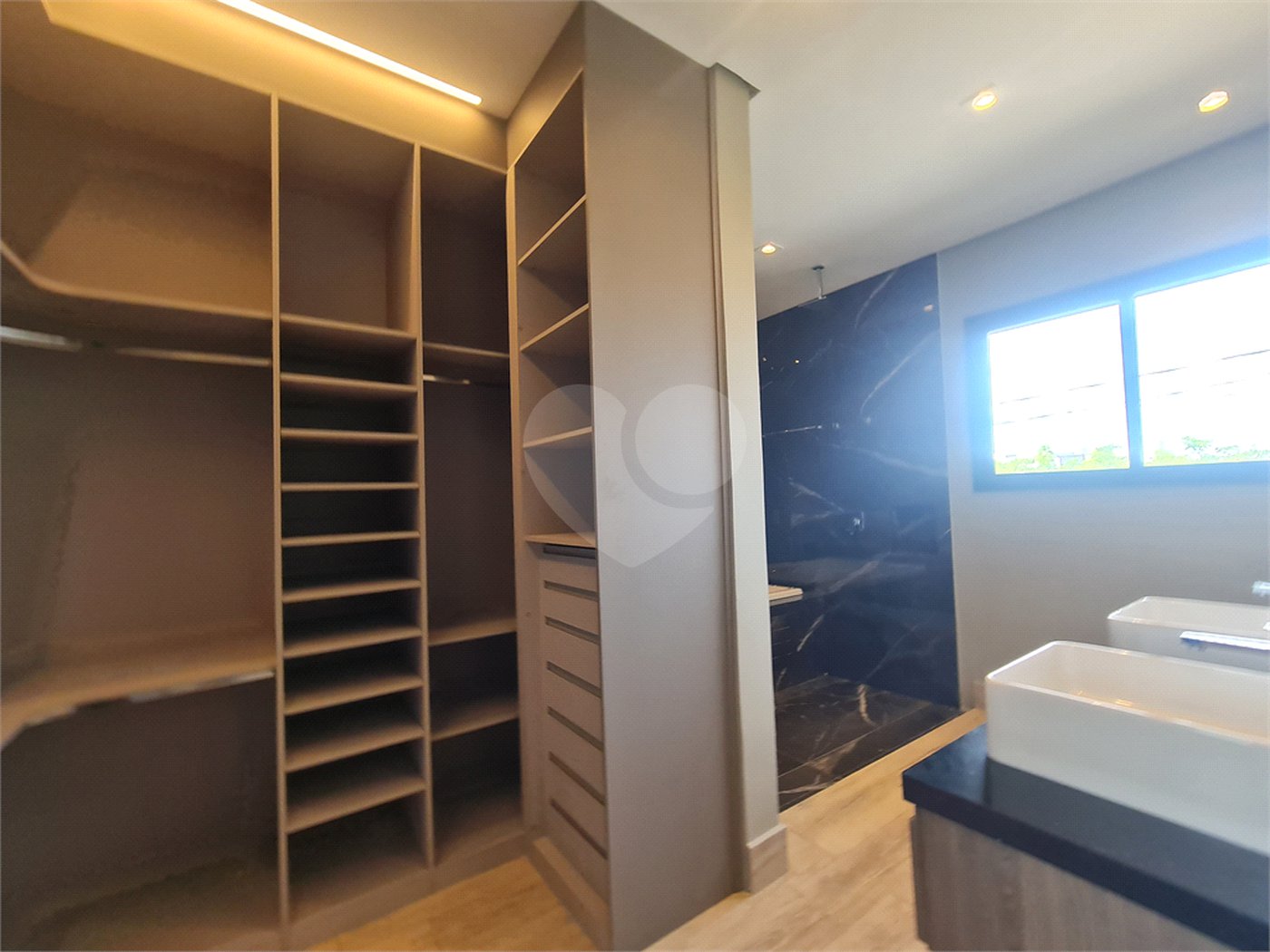 Casa à venda com 3 suítes no condomínio Parque Ibiti Reserva, Sorocaba - SP