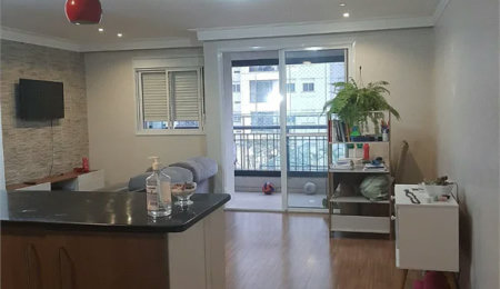 Apartamento à venda com 2 quartos, sendo 1 suíte,  em Jardim Parque Morumbi, São Paulo, SP
