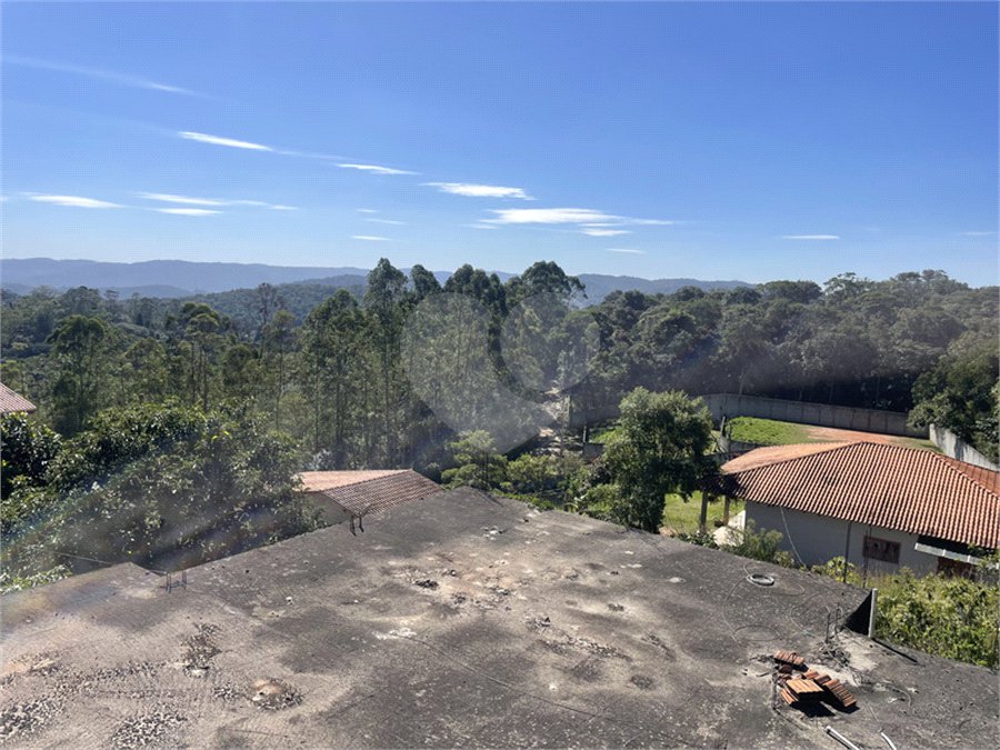 Casa à venda com 3 quartos, sendo 1 suíte, em Roseira, Mairiporã, SP